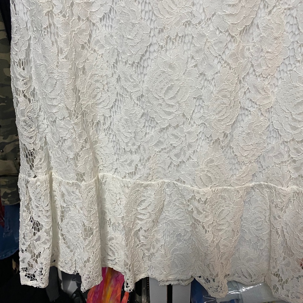 Dress - Picture 2 of 6